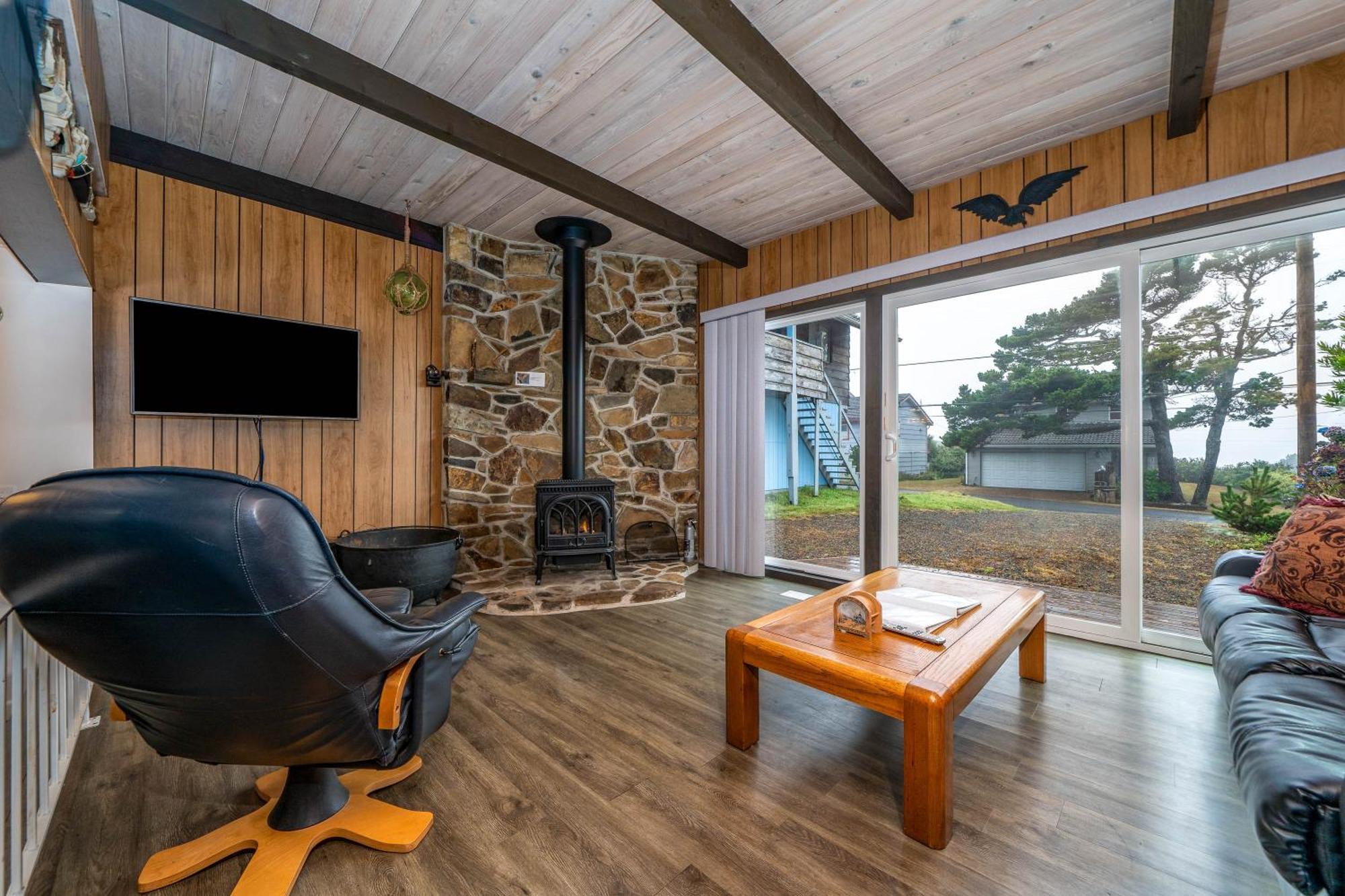 Woodley Beach House Lincoln Beach ภายนอก รูปภาพ